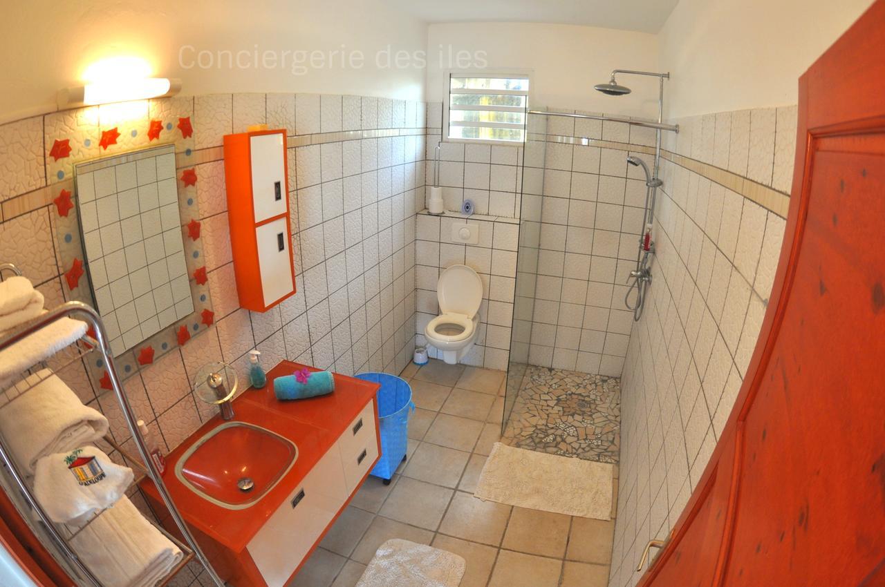 Petit Havre De Paix Bis - Piscine Et Plage A Pied Le Gosier  Exterior photo